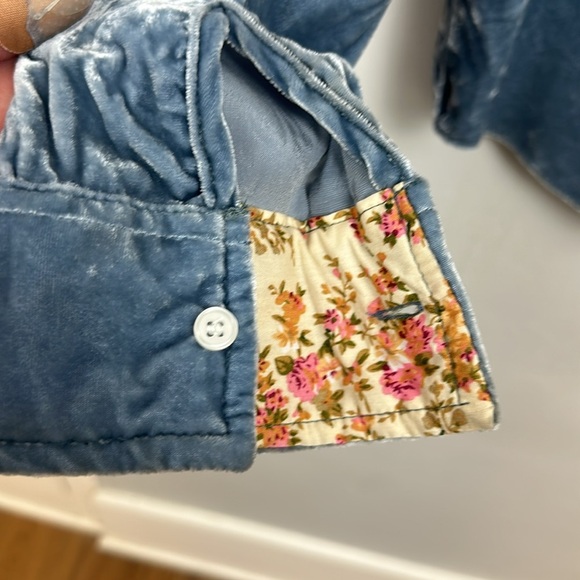 Thread & Supply Velvet Button Down Shirt With Floral Contrast Sz S - Picture 5 of 9